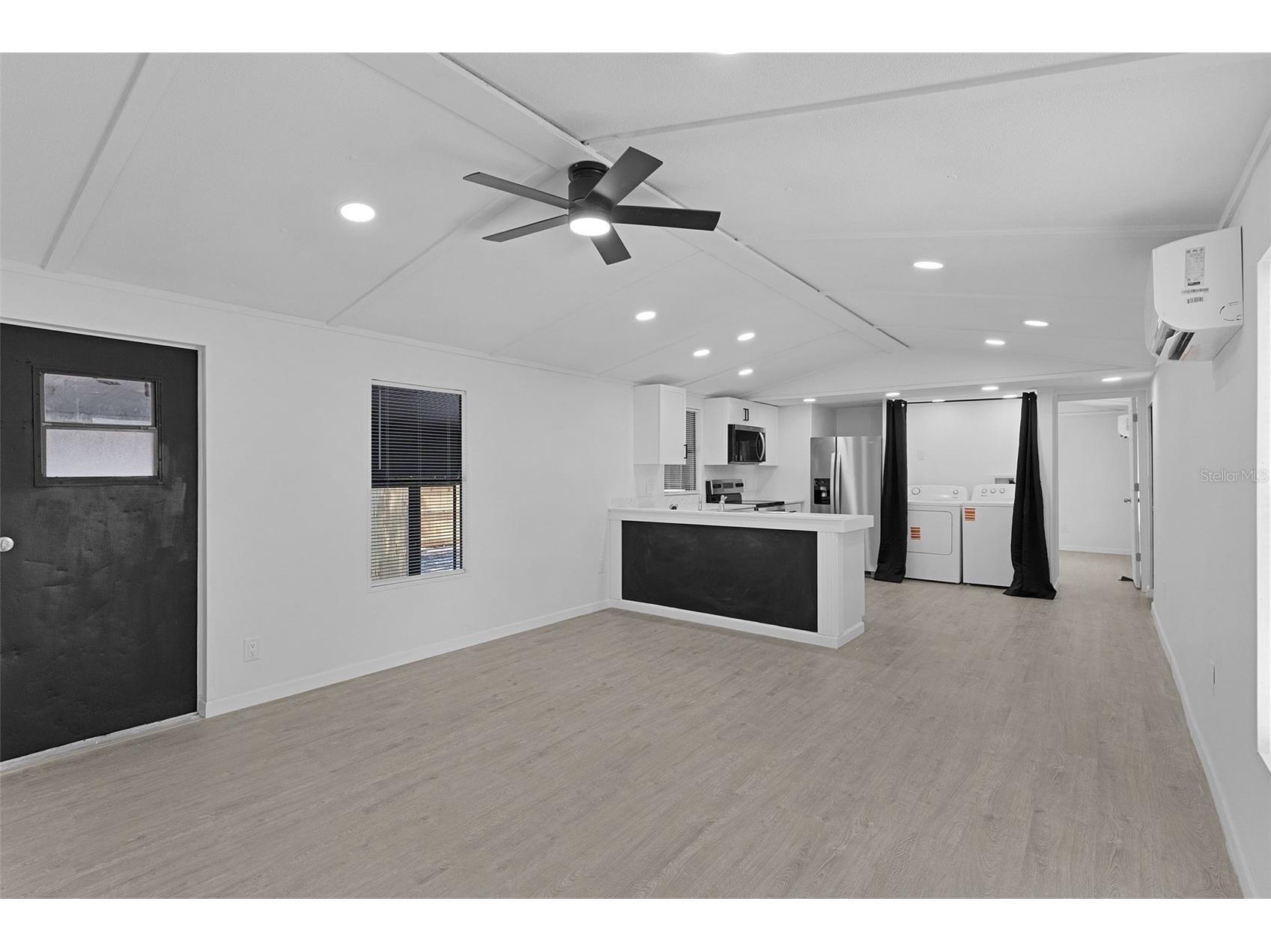 33514 Luana Court Leesburg FL 34788 O6406564 image13