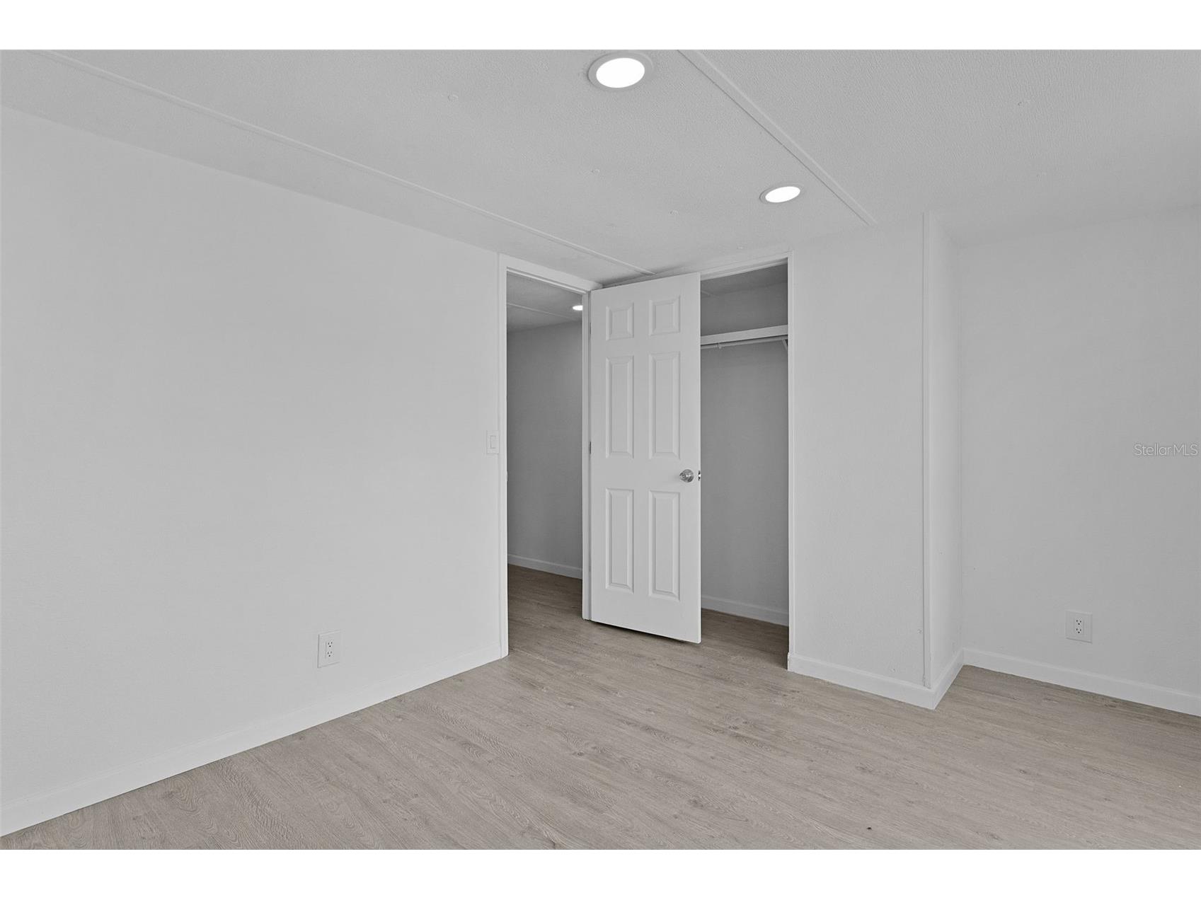 33514 Luana Court Leesburg FL 34788 O6406564 image23