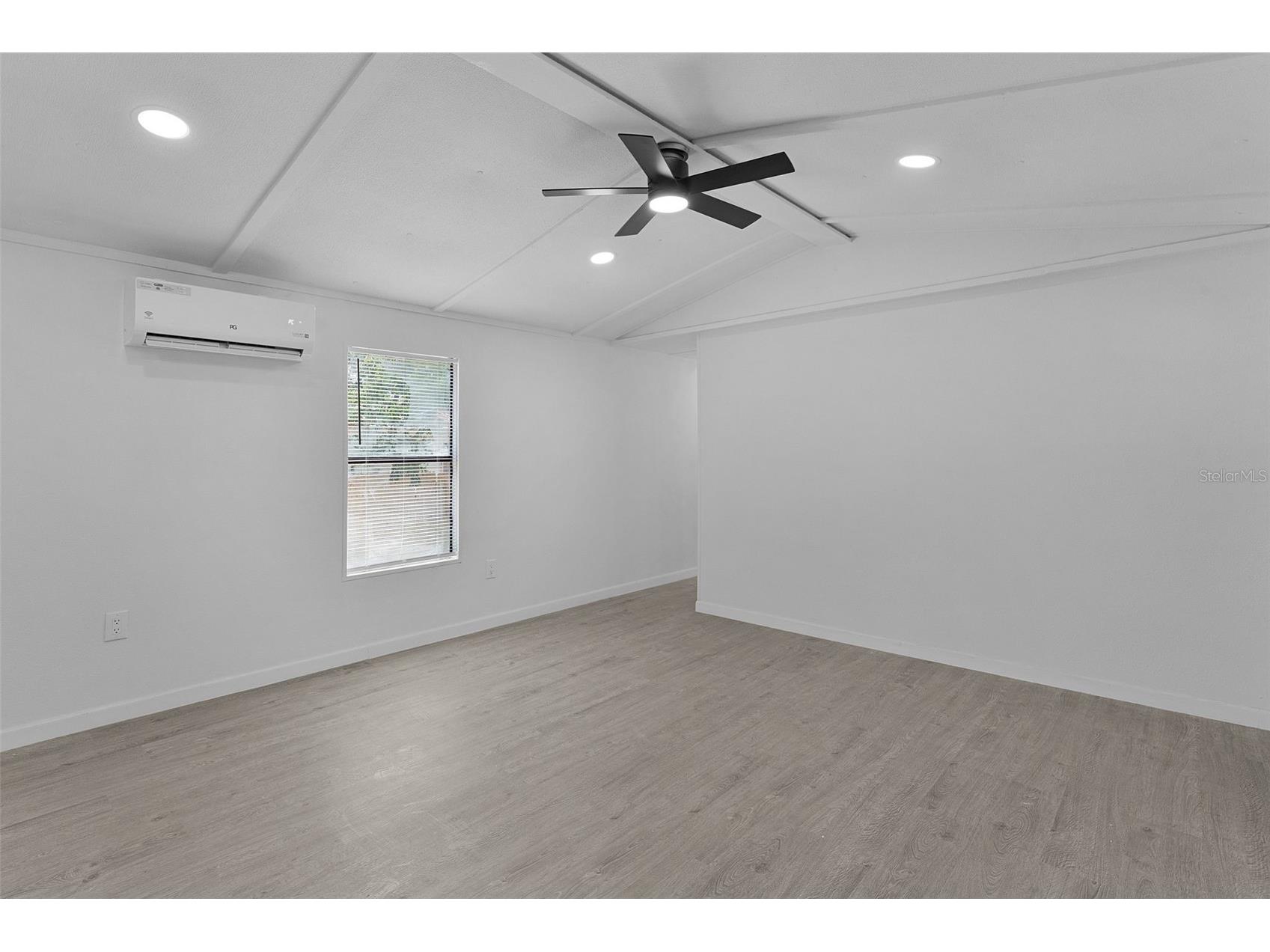 33514 Luana Court Leesburg FL 34788 O6406564 image29