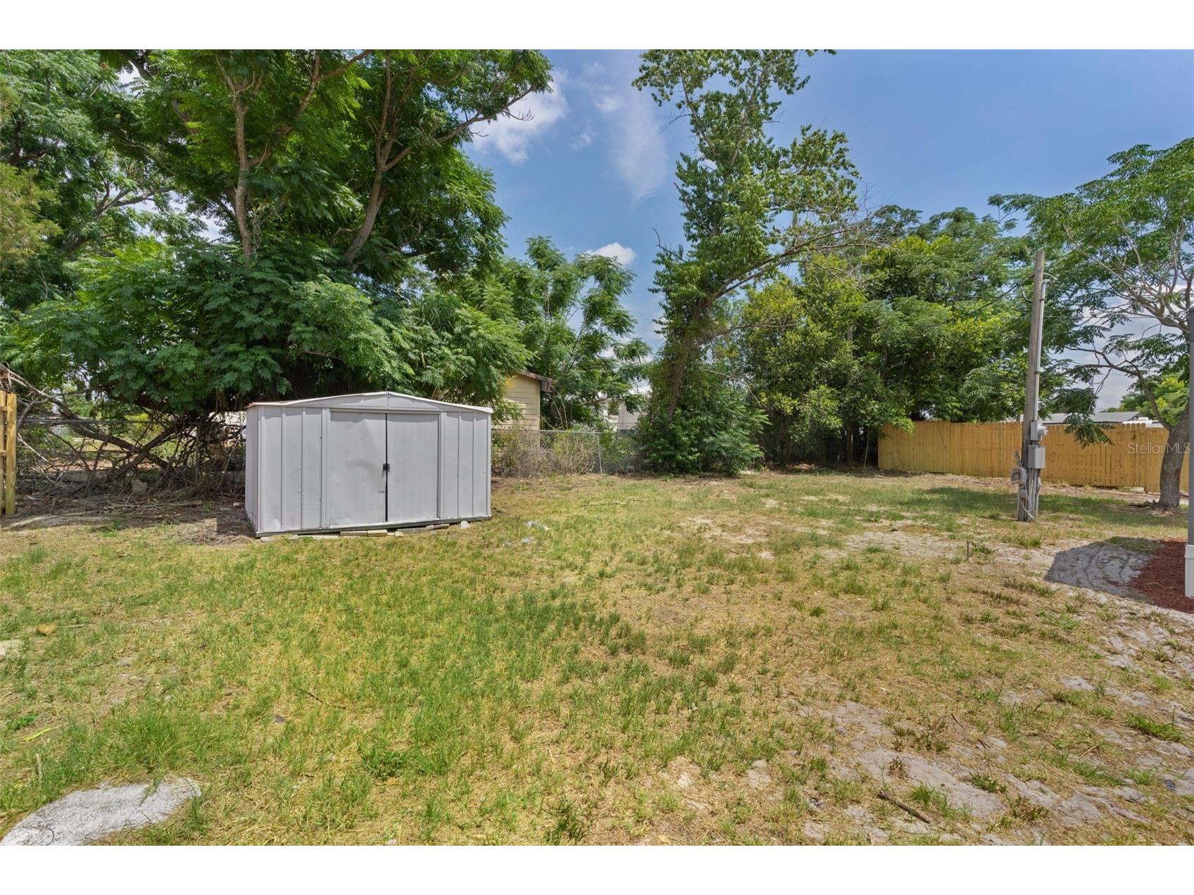 33514 Luana Court Leesburg FL 34788 O6406564 image37