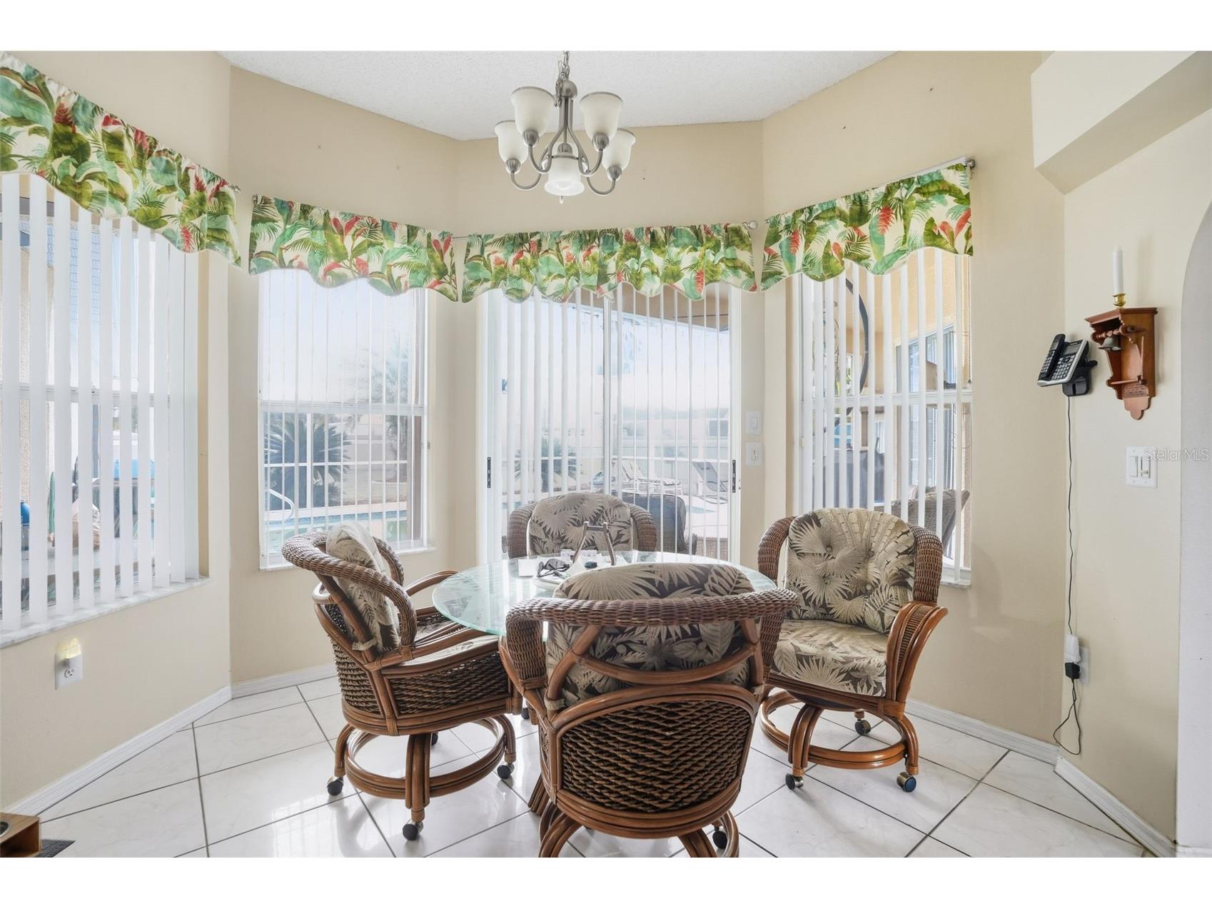 3352 St Ives Boulevard Spring Hill FL 34609 W7882376 image9