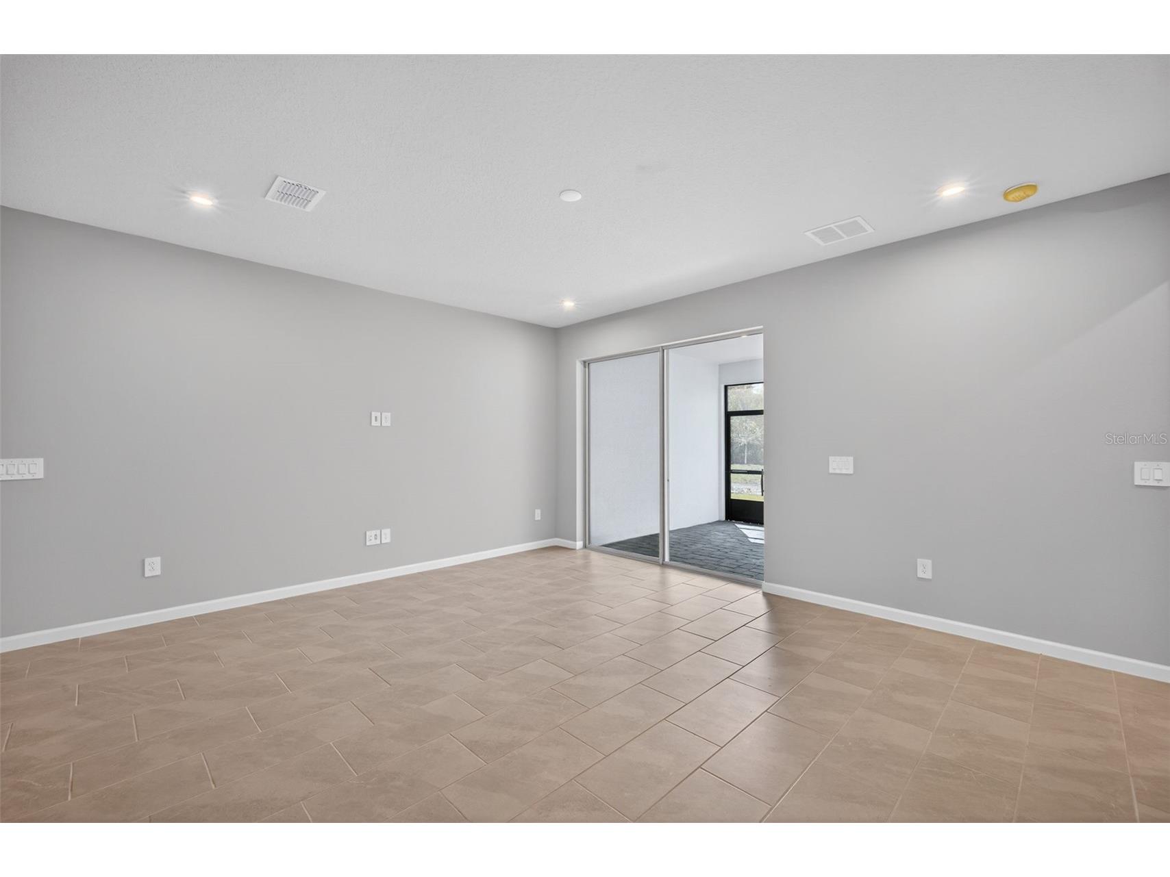 3352 Timber Crossing Avenue Brandon FL 33511 TB8466835 image14