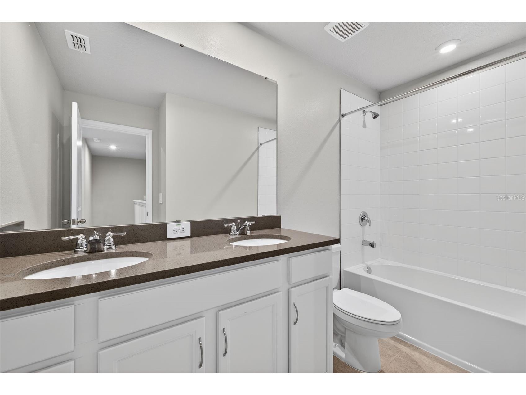 3352 Timber Crossing Avenue Brandon FL 33511 TB8466835 image27
