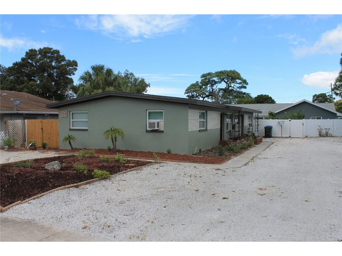 3353 Dryer Avenue Largo FL 33770 U8215285 image1