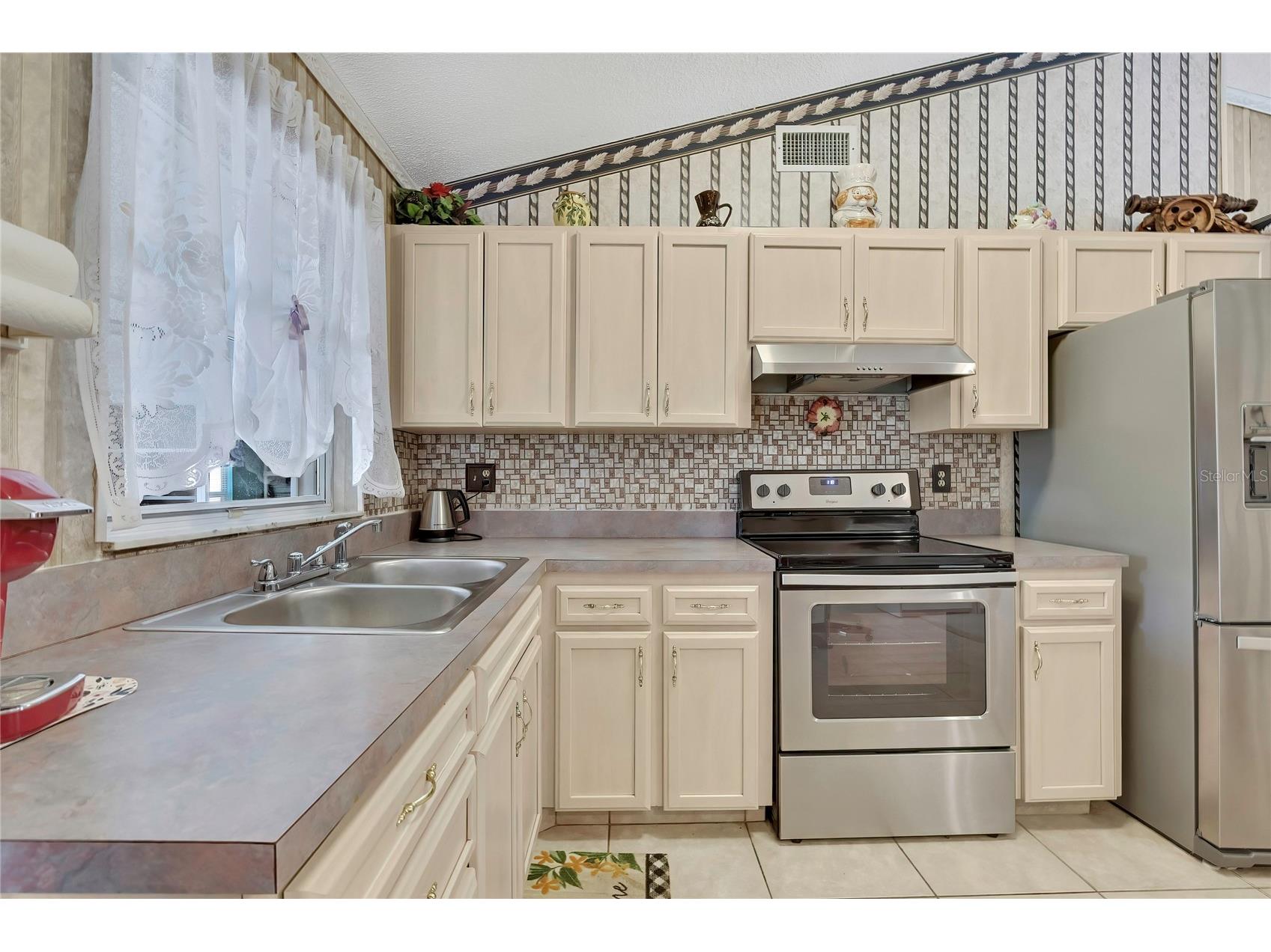 3353 Murrow Street New Port Richey FL 34655 W7884758 image11