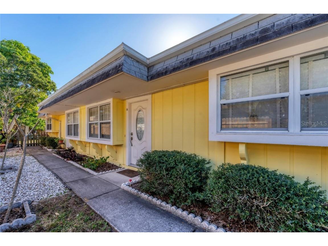 3354 Sherwood Drive #A & B Largo FL 33771 TB8307427 image1