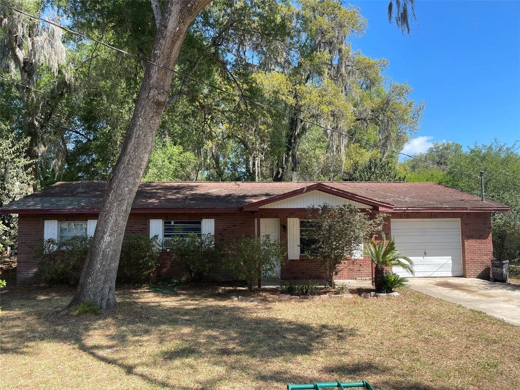 3355 E Bryant Street Inverness FL 34453 A4567361 image1