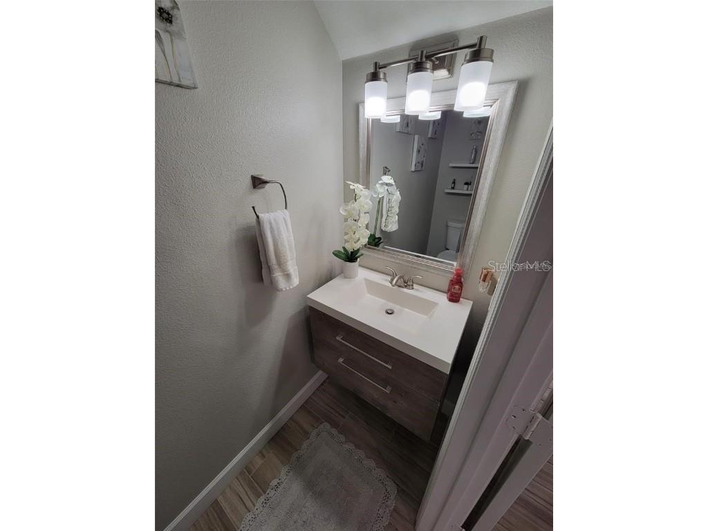 3355 Wilshire Way Road #13 Orlando FL 32829 O6344593 image4