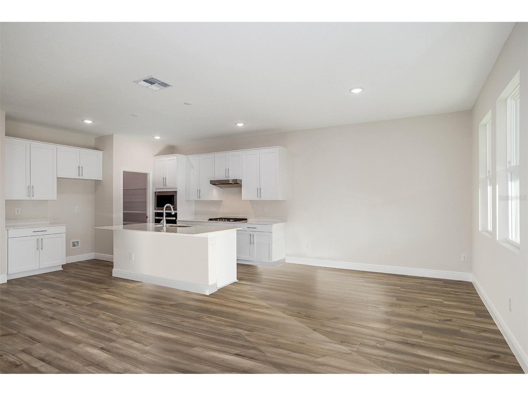 33554 Hammock Beach Way Dade City FL 33525 TB8528170 image13