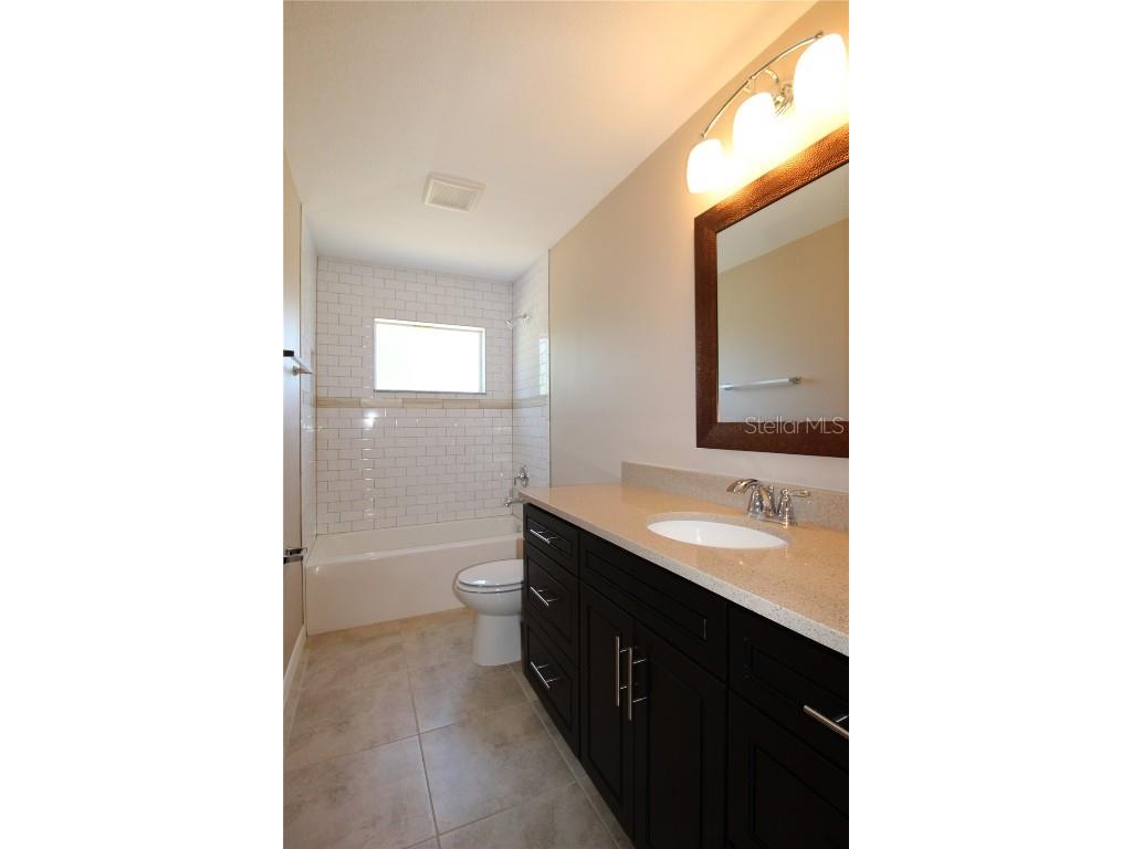 3356 Howell Place Sarasota FL 34232 A4665114 image11