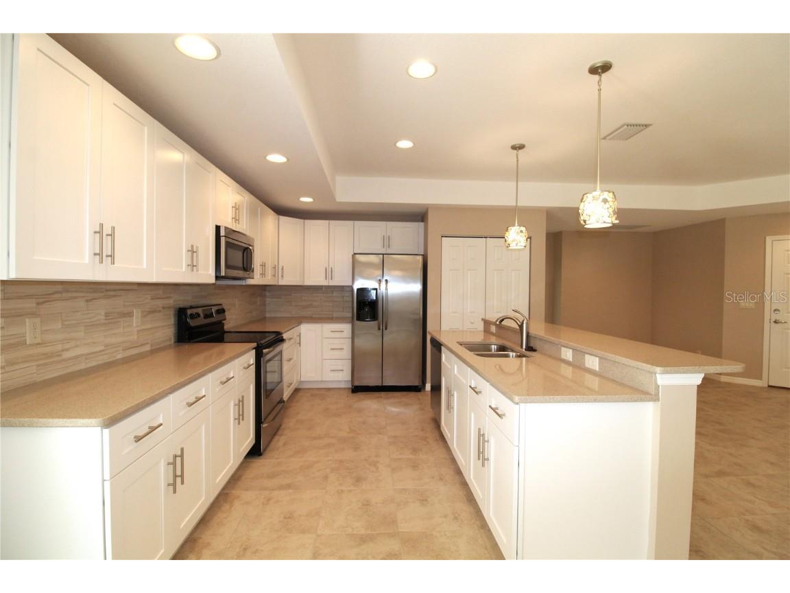 3356 Howell Place Sarasota FL 34232 A4665114 image2