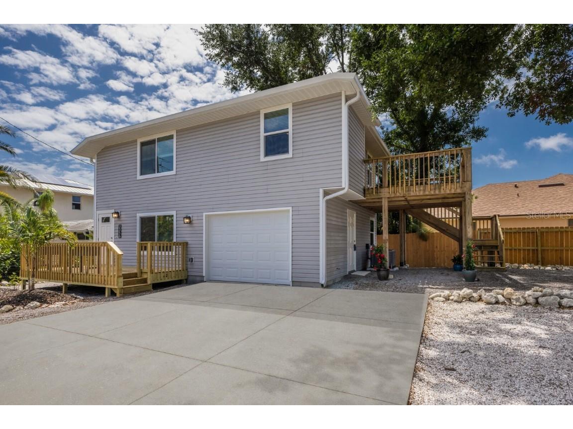 3356 Maiden Lane Sarasota FL 34231 A4646923 image1