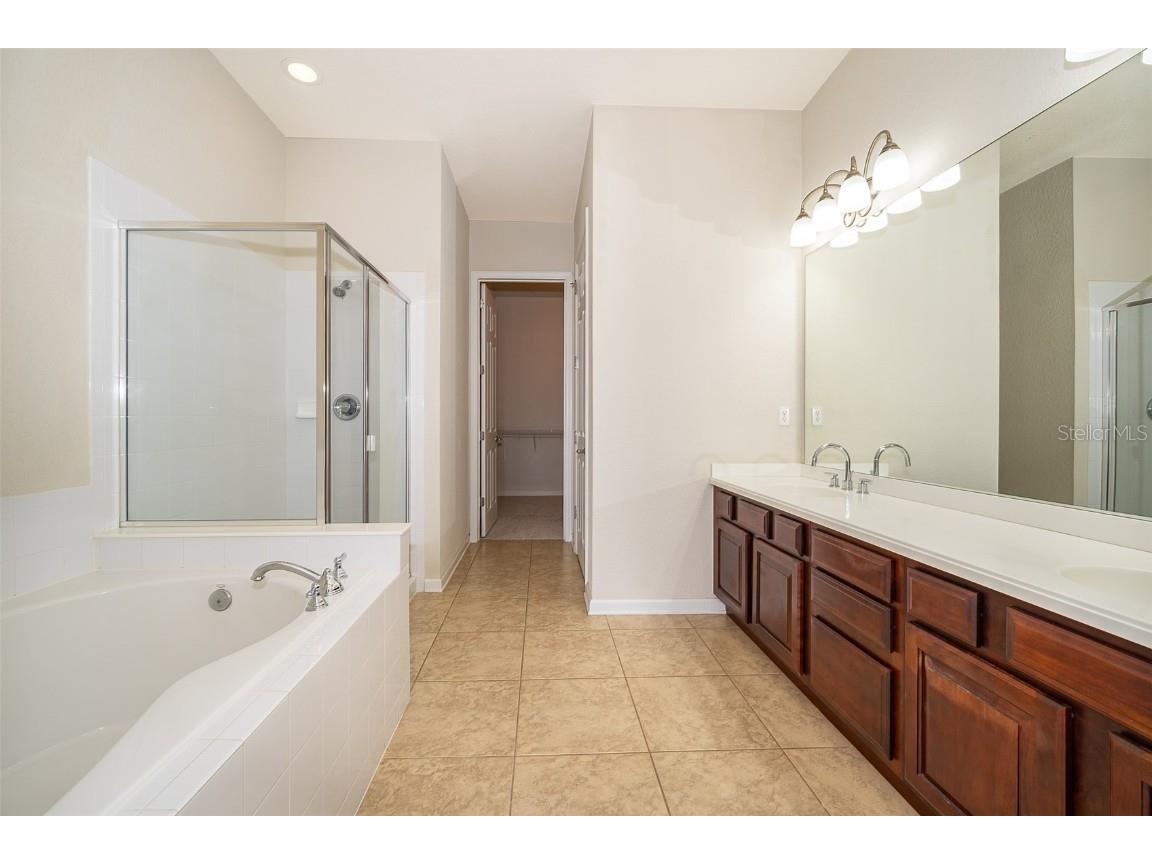 3356 Robert Trent Jones Drive #40306 Orlando FL 32835 O6326227 image26