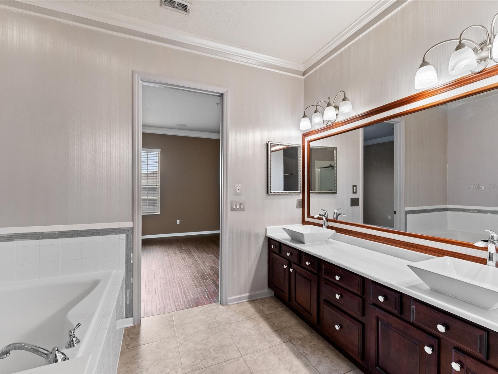 3356 Robert Trent Jones Drive #407 Orlando FL 32835 S5137336 image17