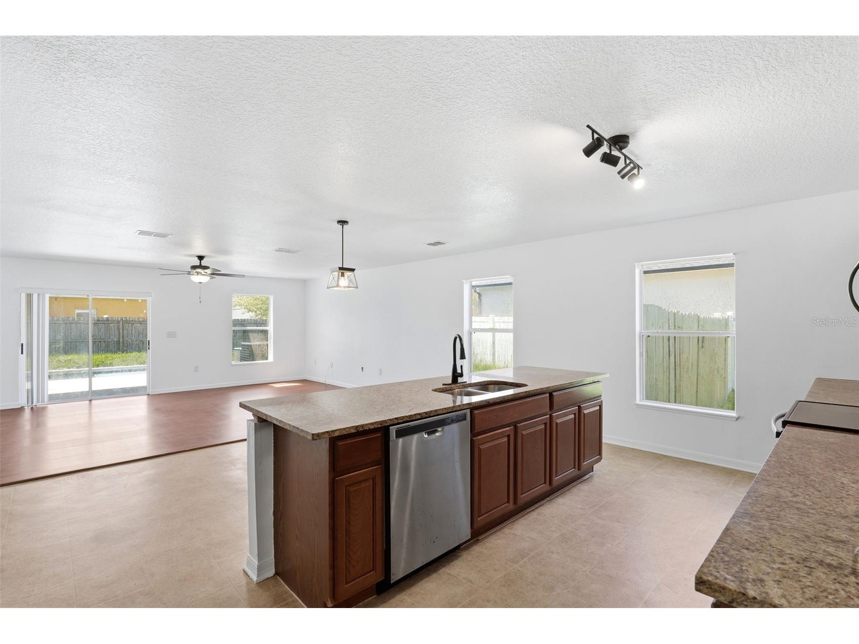 3356 Slate Street West Melbourne FL 32904 TB8502332 image10