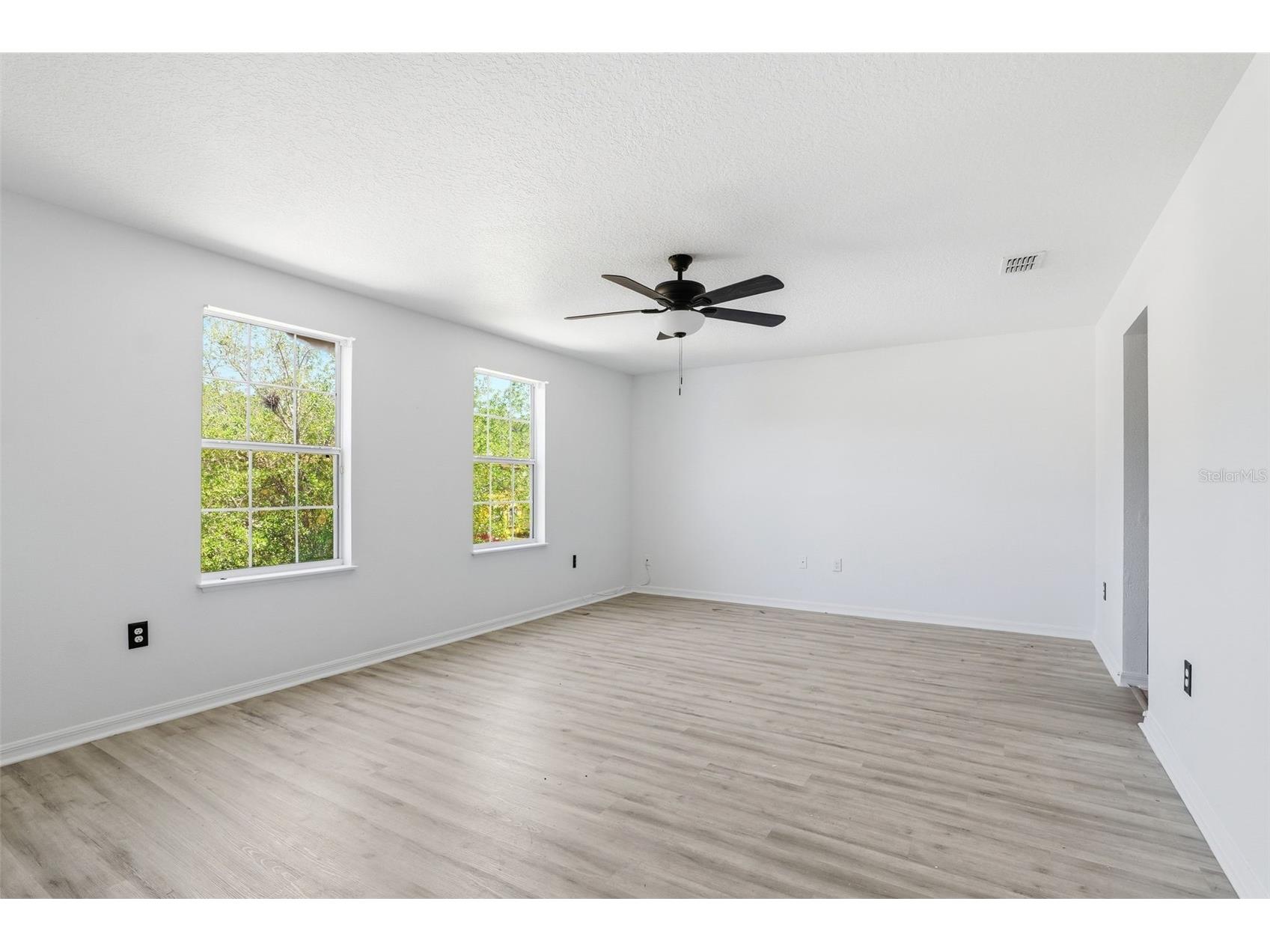 3356 Slate Street West Melbourne FL 32904 TB8502332 image4