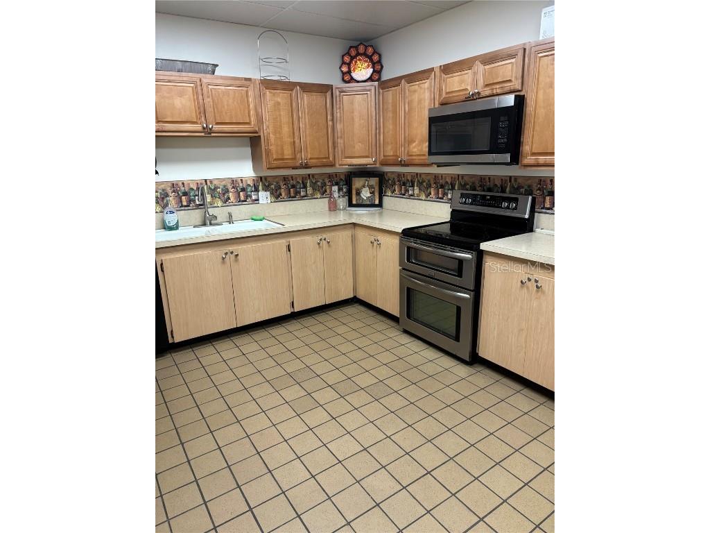 3357 38th Street S #A Saint Petersburg FL 33711 - CLAM BAYOU U8240013 image54