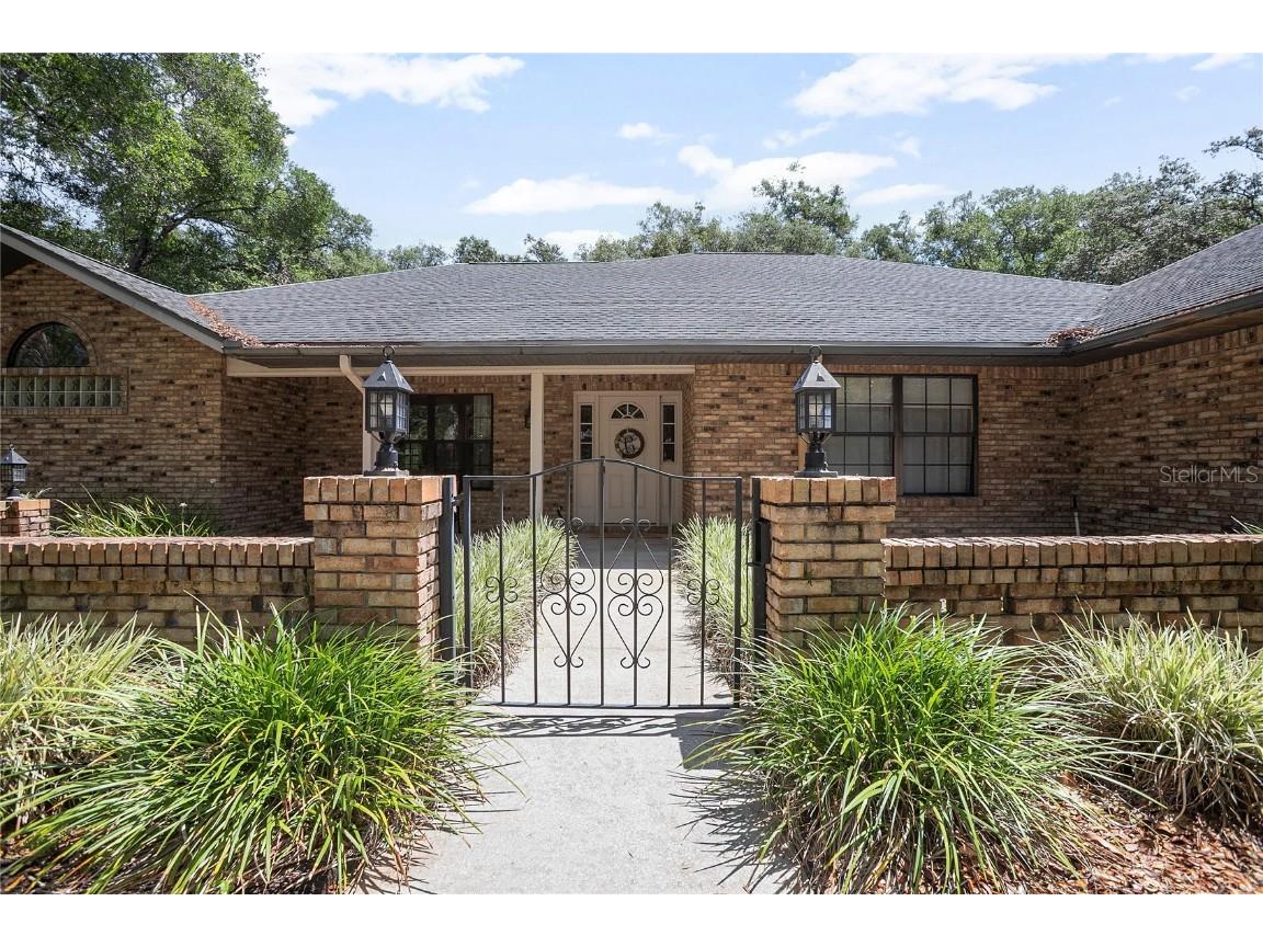 3357 Black Willow Trail Deland FL 32724 V4942719 image1