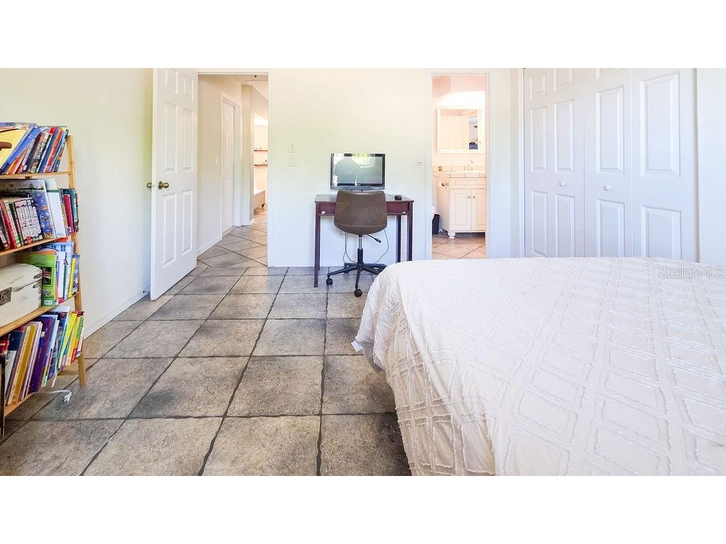 3357 N Chamberlain Boulevard North Port FL 34286 A4672182 image35