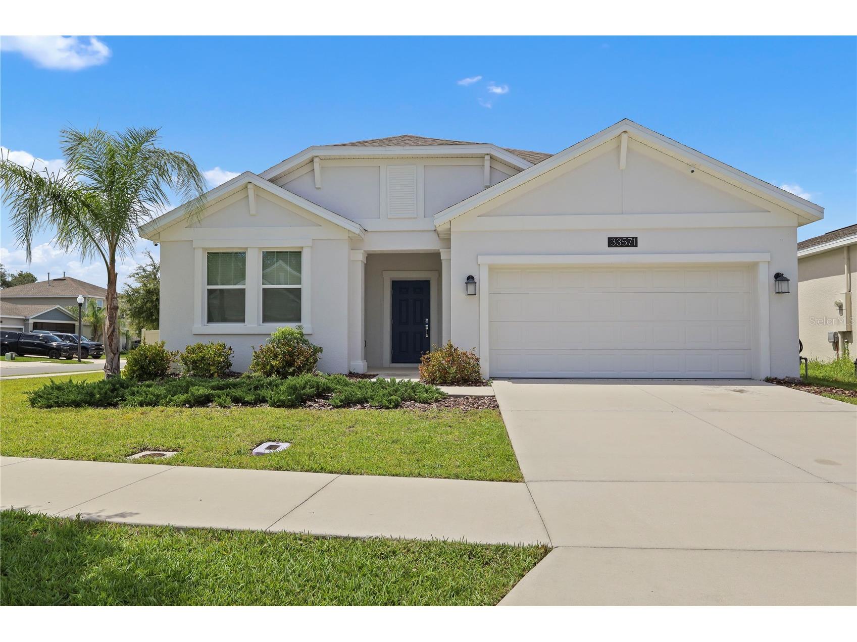 33571 Sky Blossom Circle Leesburg FL 34788 G5115440 image1