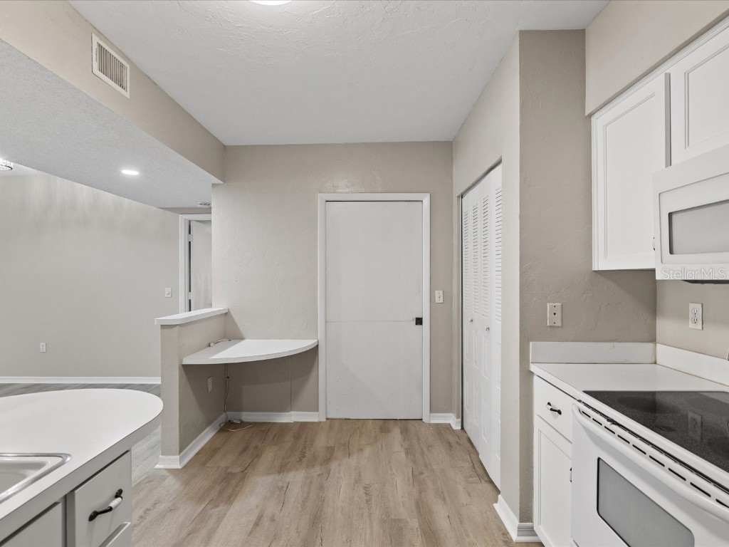 3358 Mermoor Drive #2102 Palm Harbor FL 34685 W7879330 image10