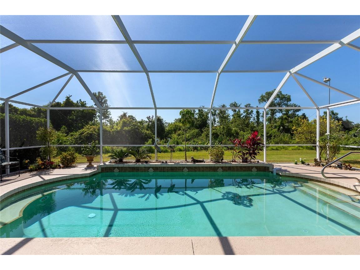 3358 Yonge Avenue #33 Sarasota FL 34235 A4667187 image1