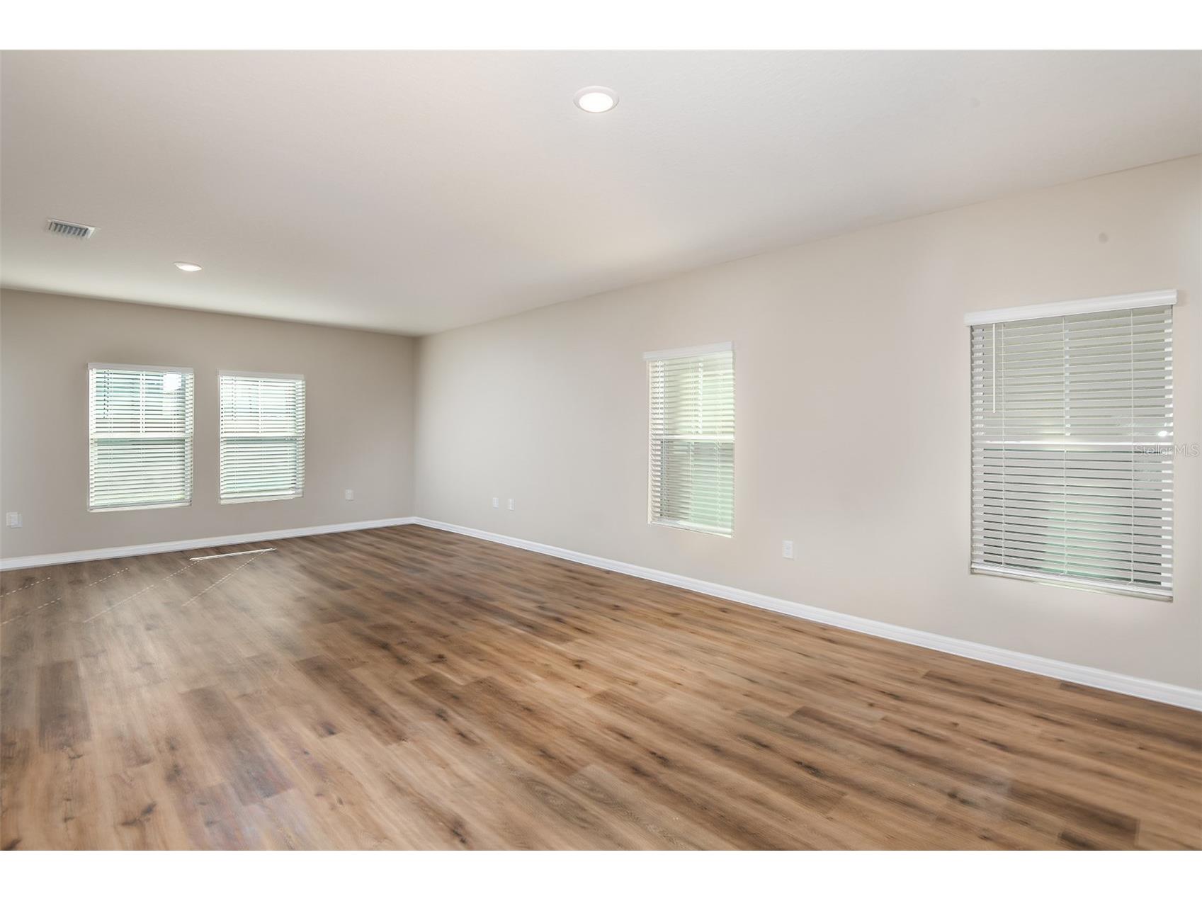 33583 Noble Creek Place Dade City FL 33525 TB8505375 image13