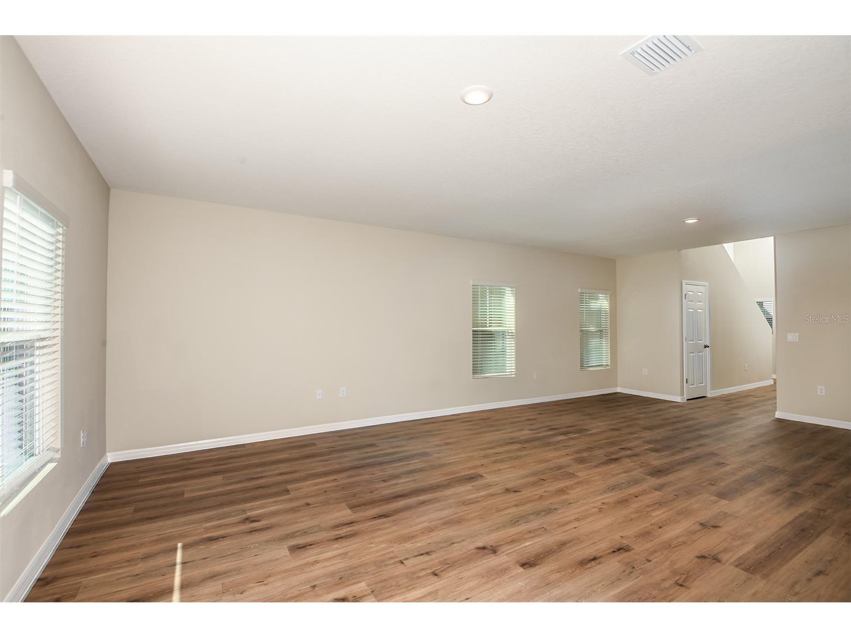 33583 Noble Creek Place Dade City FL 33525 TB8505375 image14