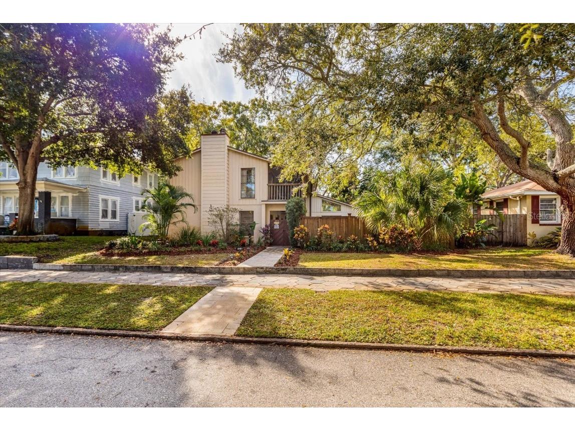 336 20th Avenue NE Saint Petersburg FL 33704 U8222929 image1