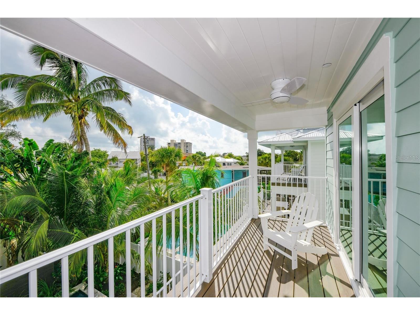 336 Avenida De Mayo Sarasota FL 34242 A4687301 image16
