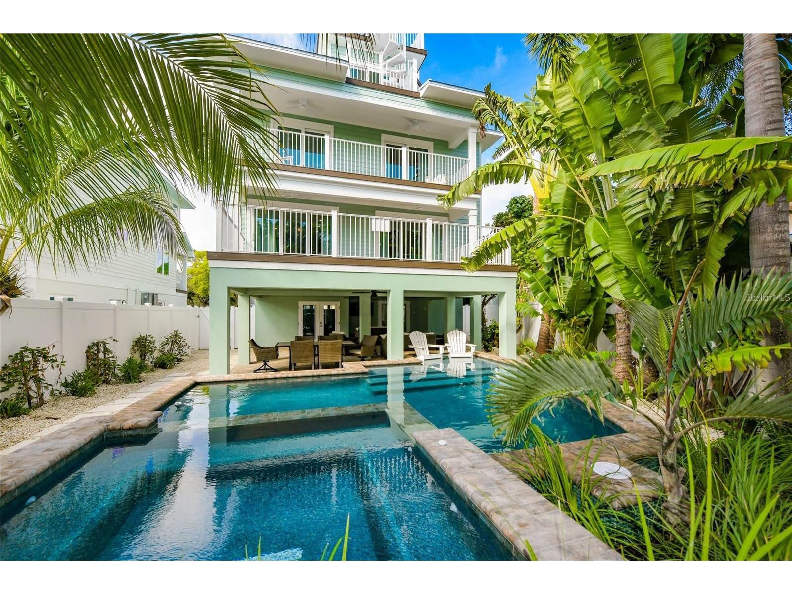 336 Avenida De Mayo Sarasota FL 34242 A4687301 image2
