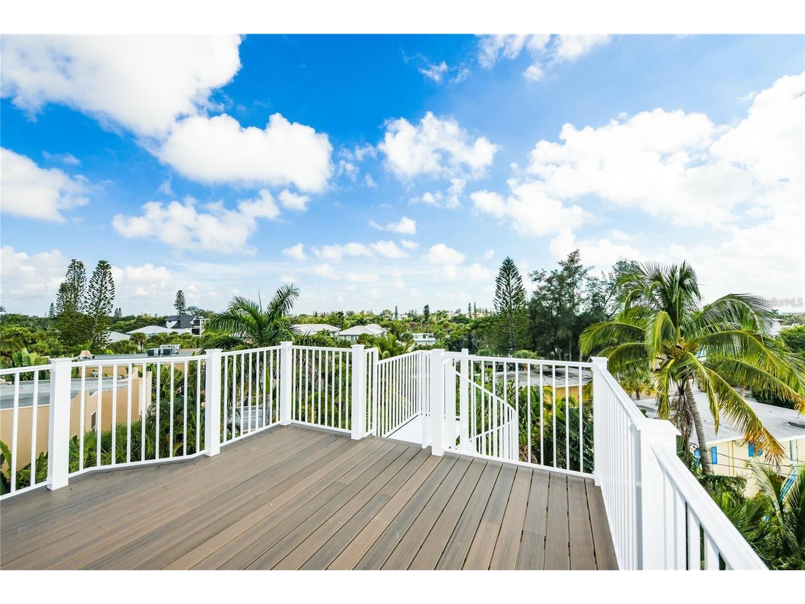 336 Avenida De Mayo Sarasota FL 34242 A4687301 image50
