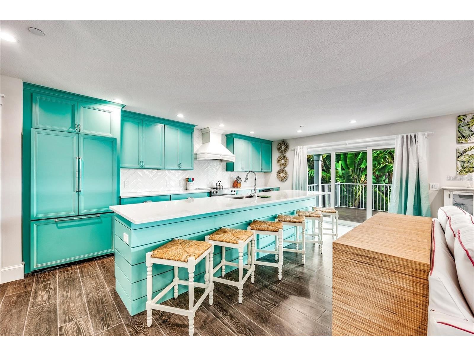 336 Avenida De Mayo Sarasota FL 34242 A4687301 image8