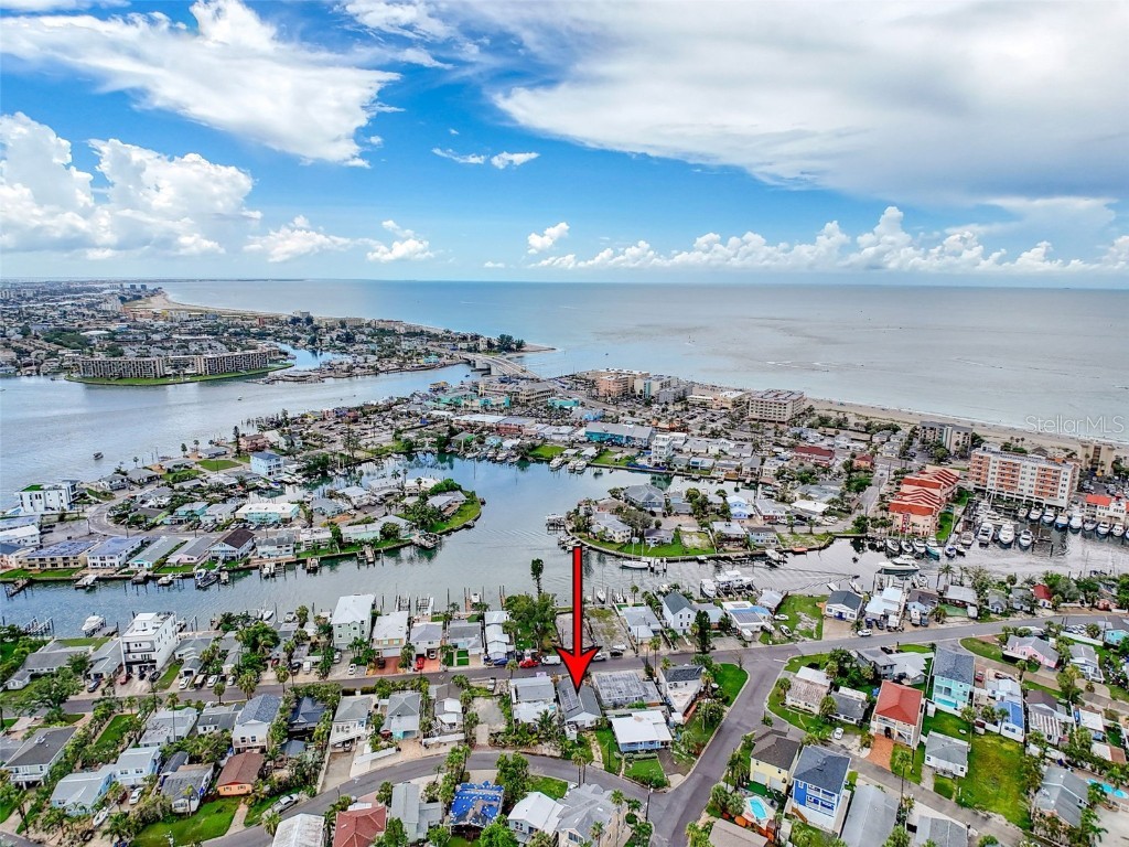 336 Boca Ciega Drive Madeira Beach FL 33708 W7876629 image1