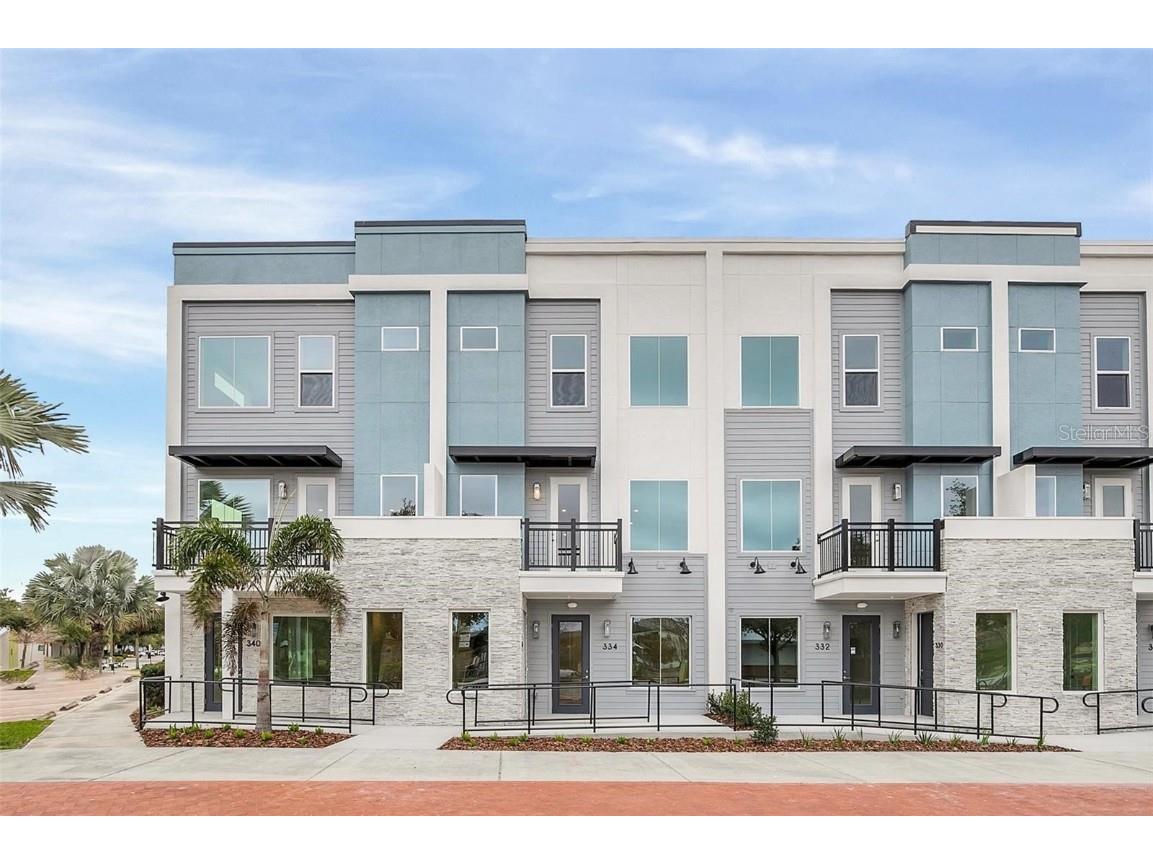 336 Center Lake Lane #A-2 Oviedo FL 32765 - Center Lake O6295129 image1