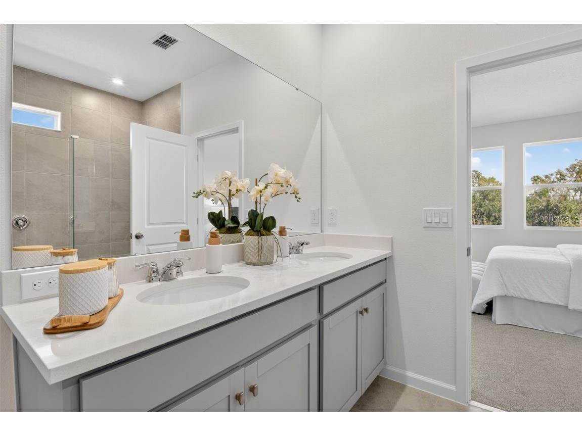 336 Free Range Drive Groveland FL 34736 O6318277 image12