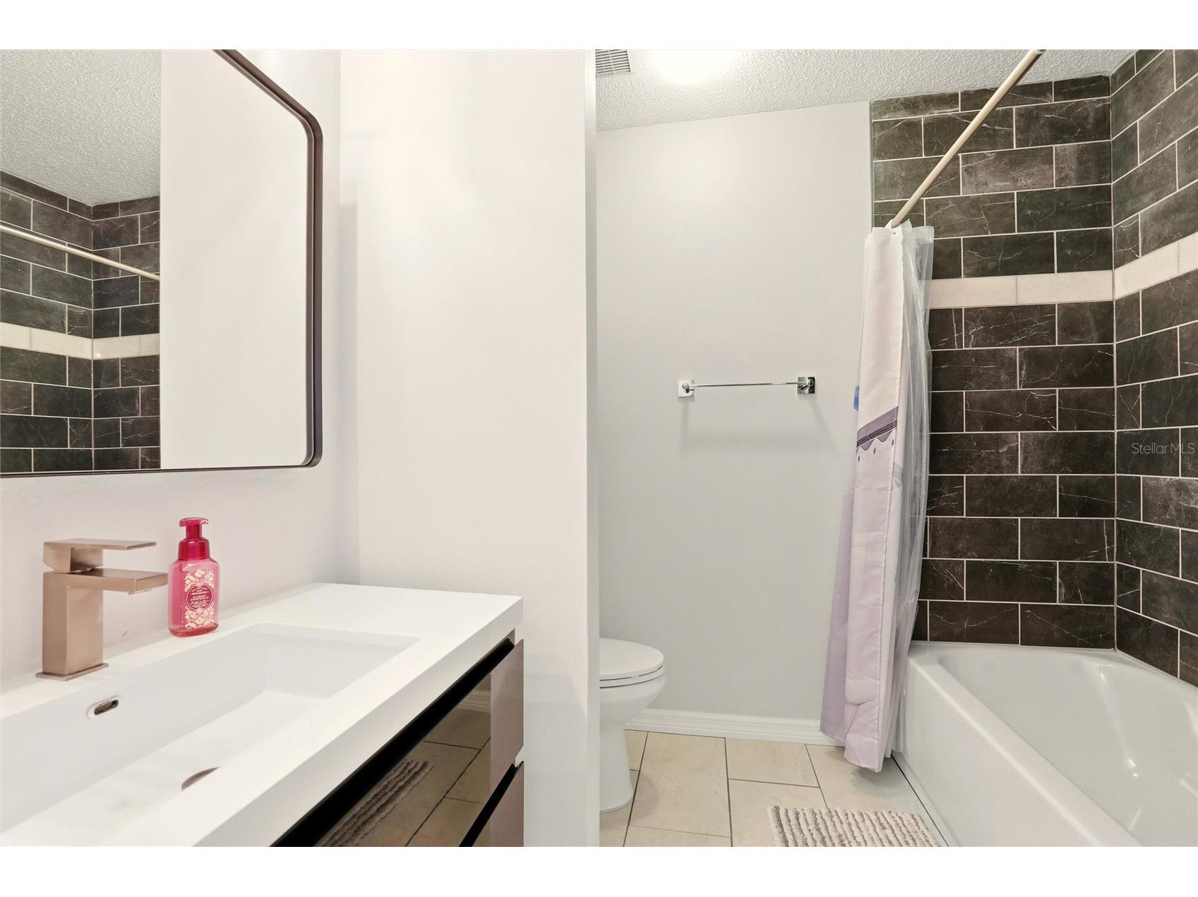 336 Gulf Breeze Boulevard Venice FL 34293 N6142588 image21