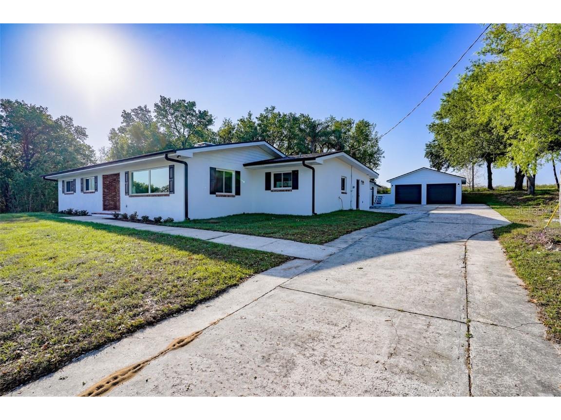 336 Lake Mabel Loop Road Lake Wales FL 33898 P4924860 image1