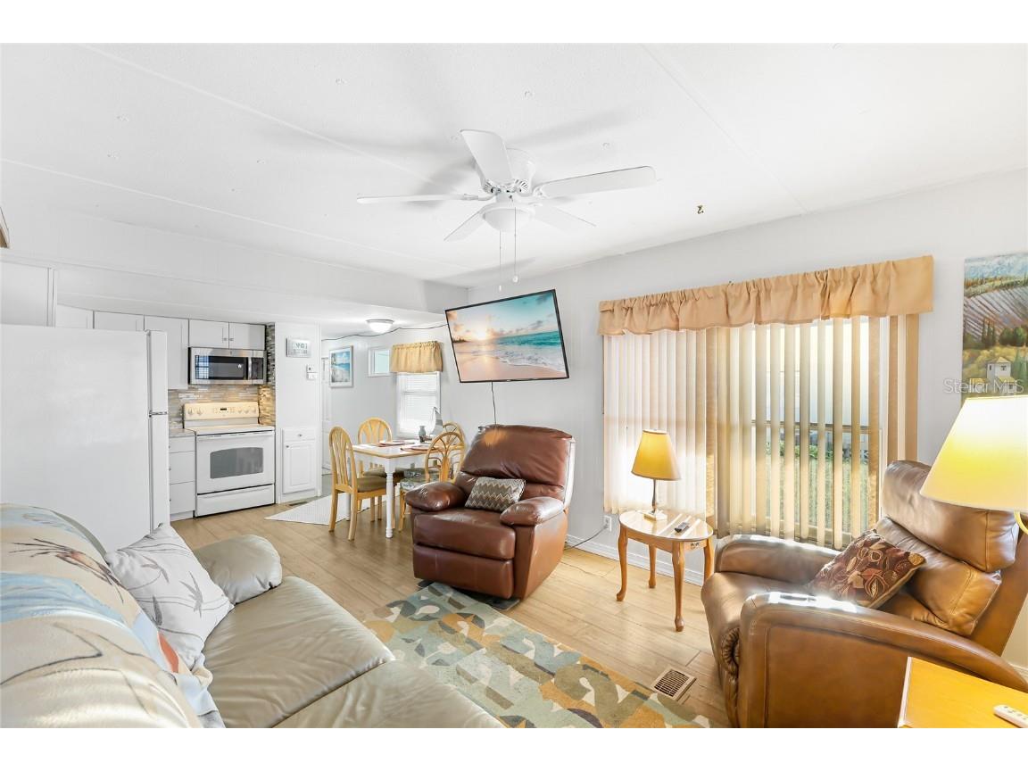 336 Peace Manor Palmetto FL 34221 A4672579 image10