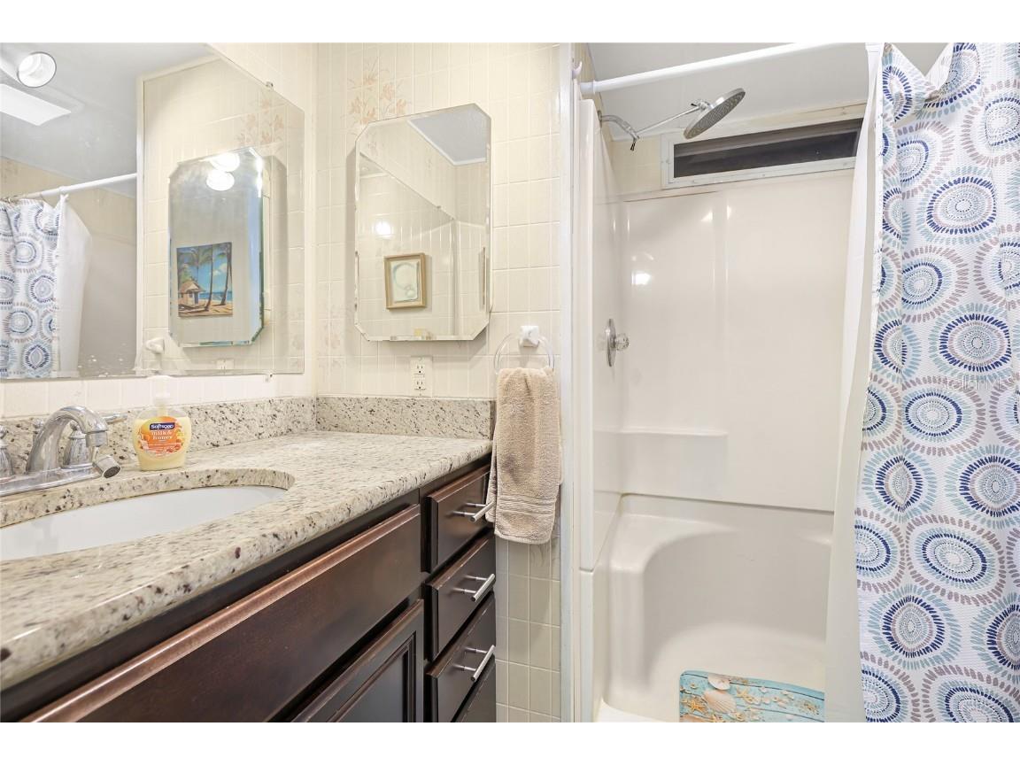 336 Peace Manor Palmetto FL 34221 A4672579 image18