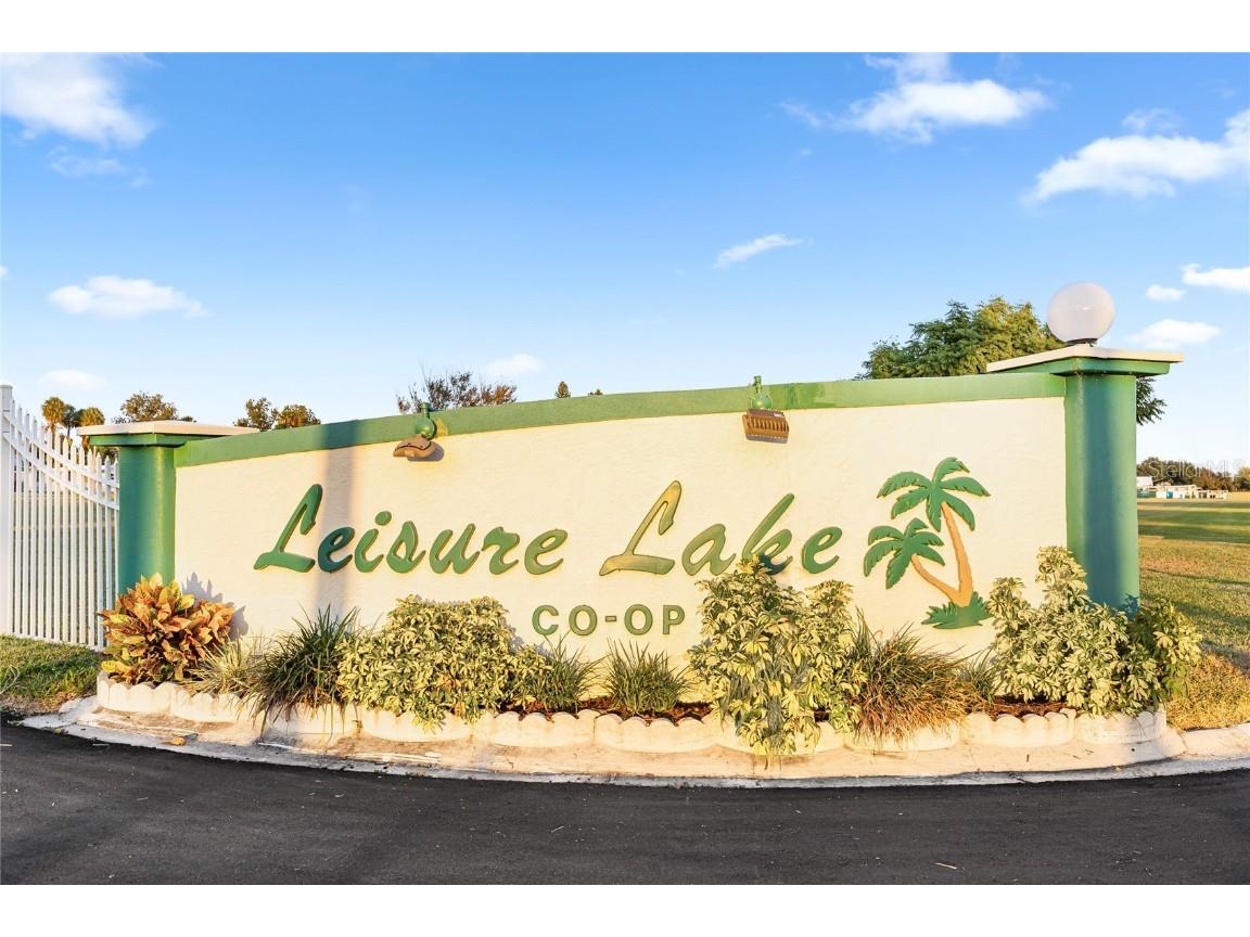 336 Peace Manor Palmetto FL 34221 A4672579 image21