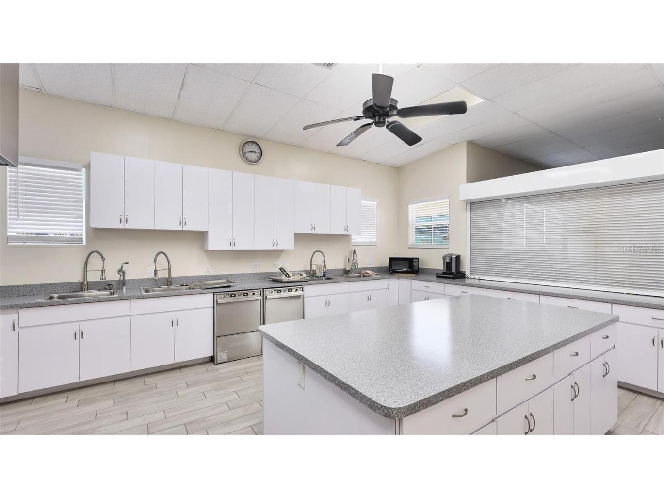 336 Peace Manor Palmetto FL 34221 A4672579 image29