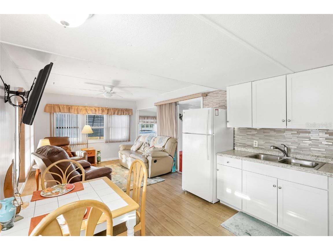 336 Peace Manor Palmetto FL 34221 A4672579 image5