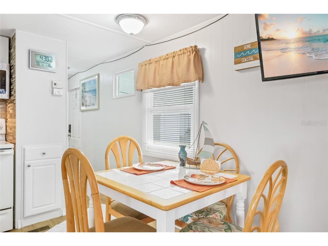 336 Peace Manor Palmetto FL 34221 A4672579 image7