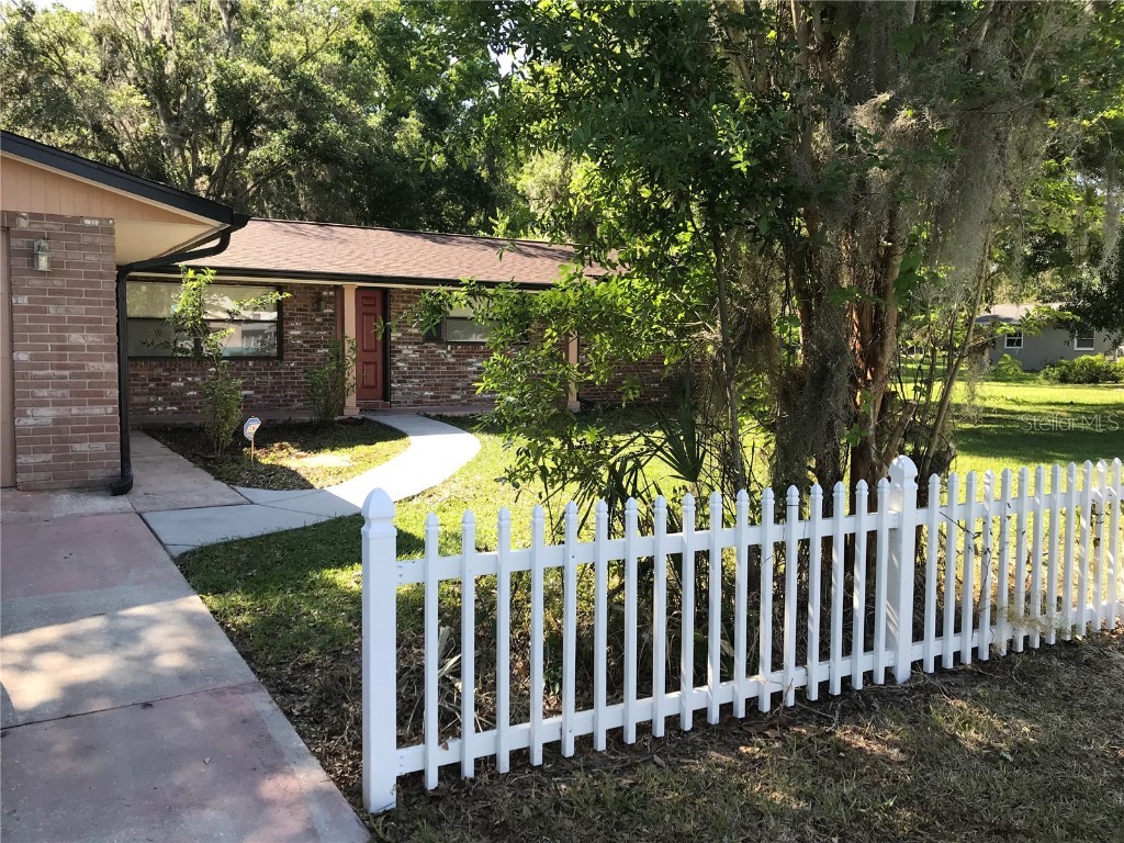 336 S Hibiscus Avenue Crystal River FL 34429 OM678067 image1