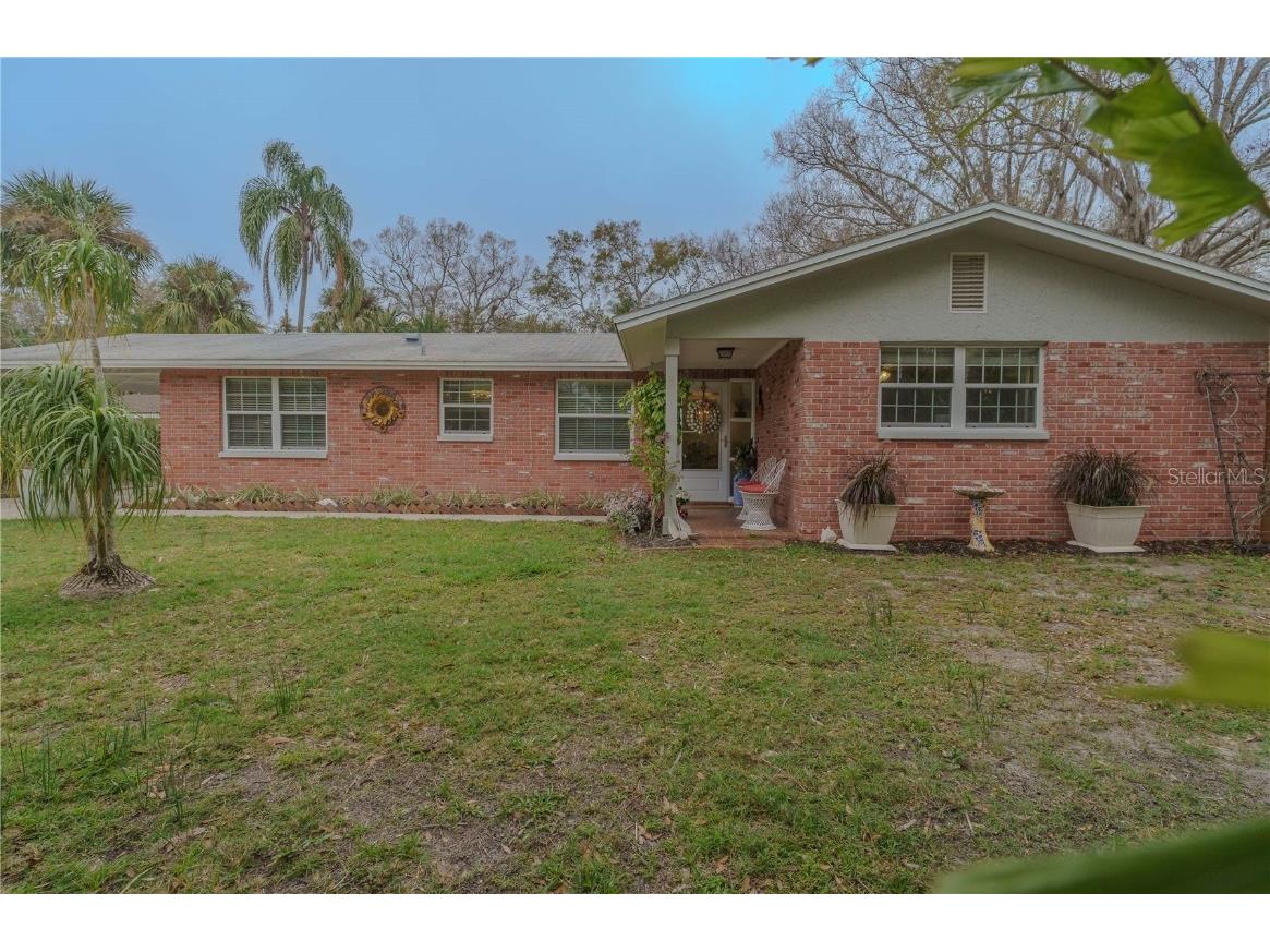 336 Shaddock Street Tarpon Springs FL 34689 U8225669 image1