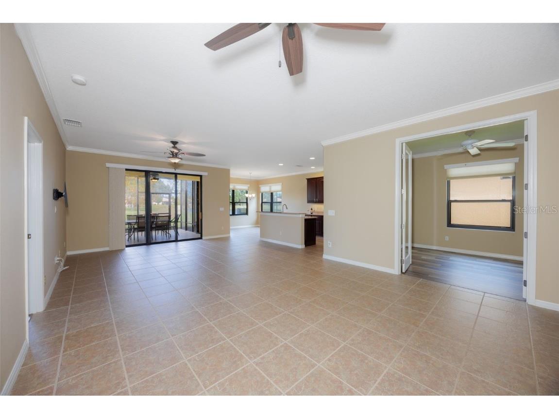 336 Silver Falls Drive Apollo Beach FL 33572 - POND TB8456223 image12