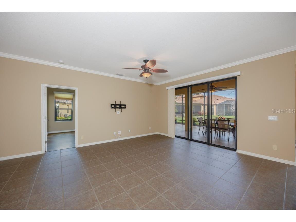 336 Silver Falls Drive Apollo Beach FL 33572 - POND TB8456223 image37