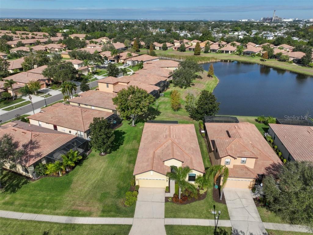 336 Silver Falls Drive Apollo Beach FL 33572 - POND TB8456223 image58