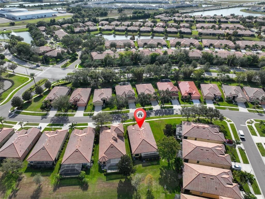 336 Silver Falls Drive Apollo Beach FL 33572 - POND TB8456223 image61